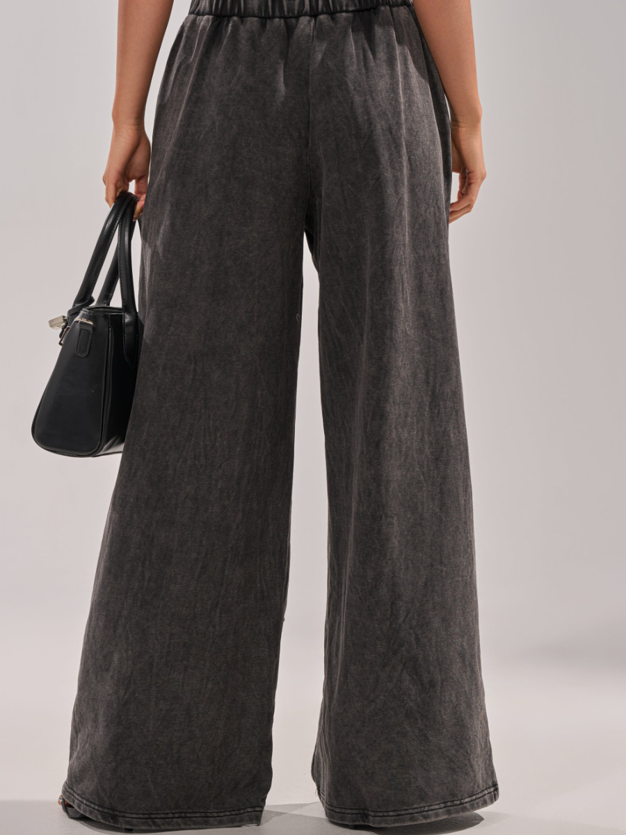 Vintage-Washed Set with Paperclip Details