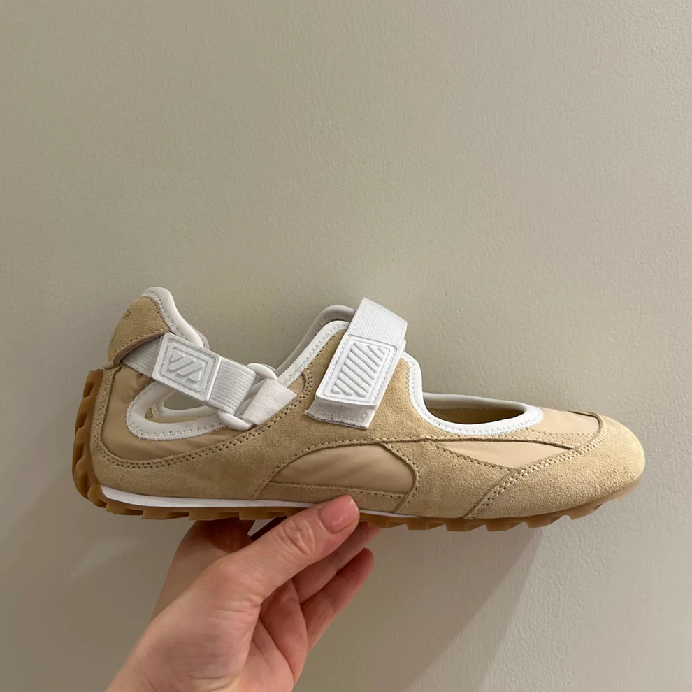 Velcro Mary Jane Women's Genuine Leather Breathable Casual Sports Shoes