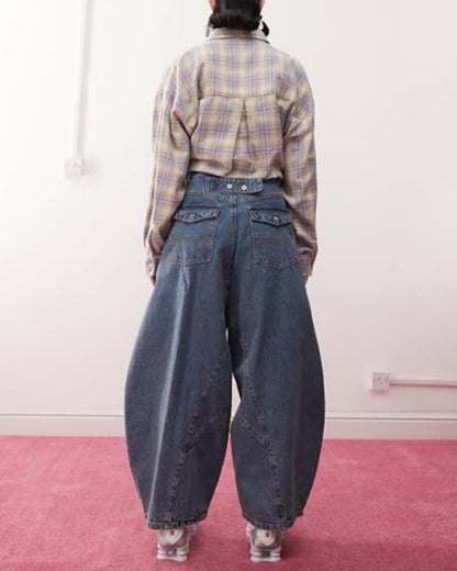 Balloon Jean with cinch back