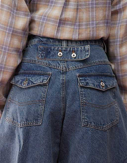 Balloon Jean with cinch back