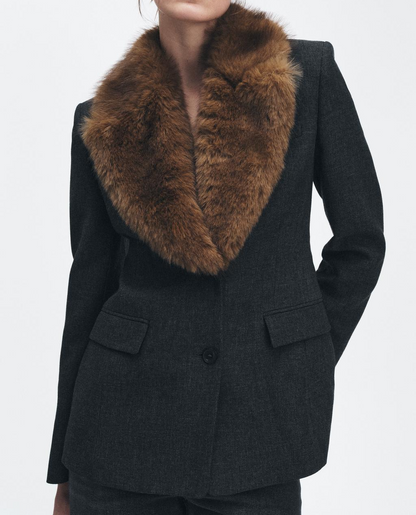 Faux Fur Collar Fitted Blazer