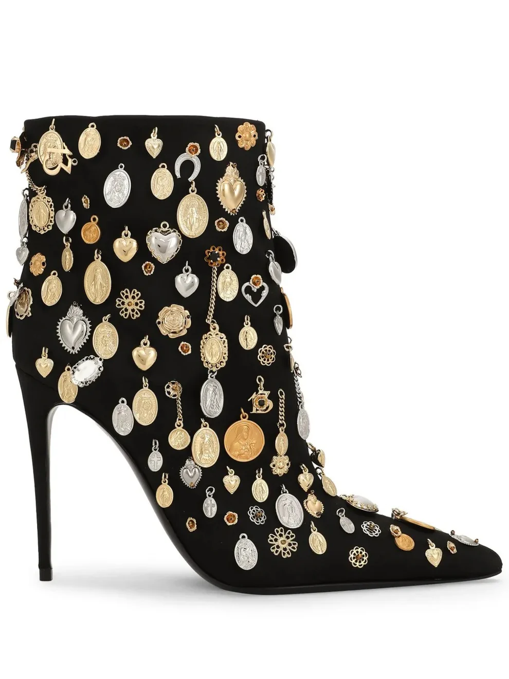 Pendant-Decorated Boots