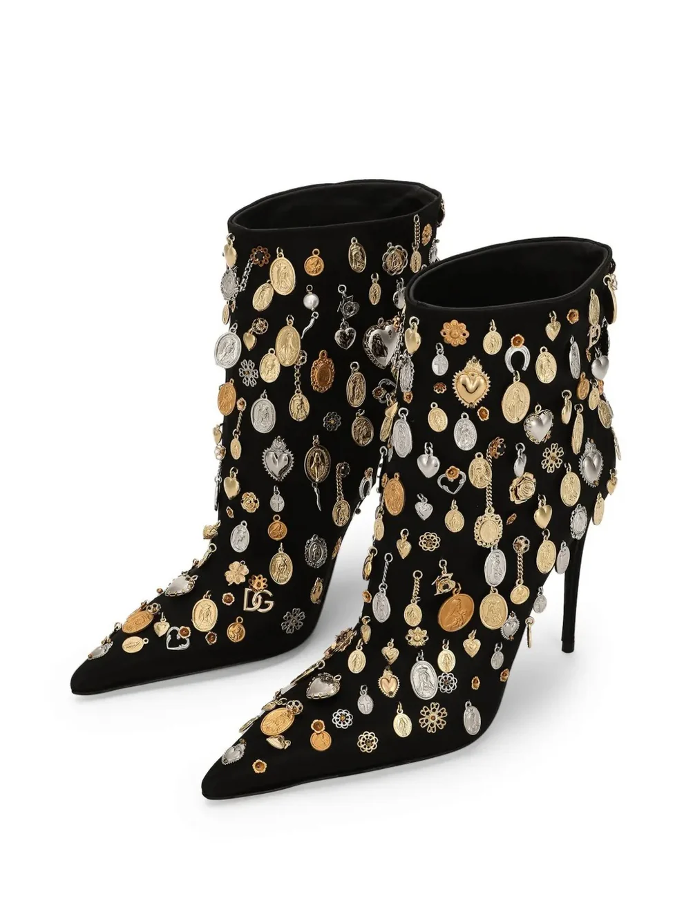 Pendant-Decorated Boots