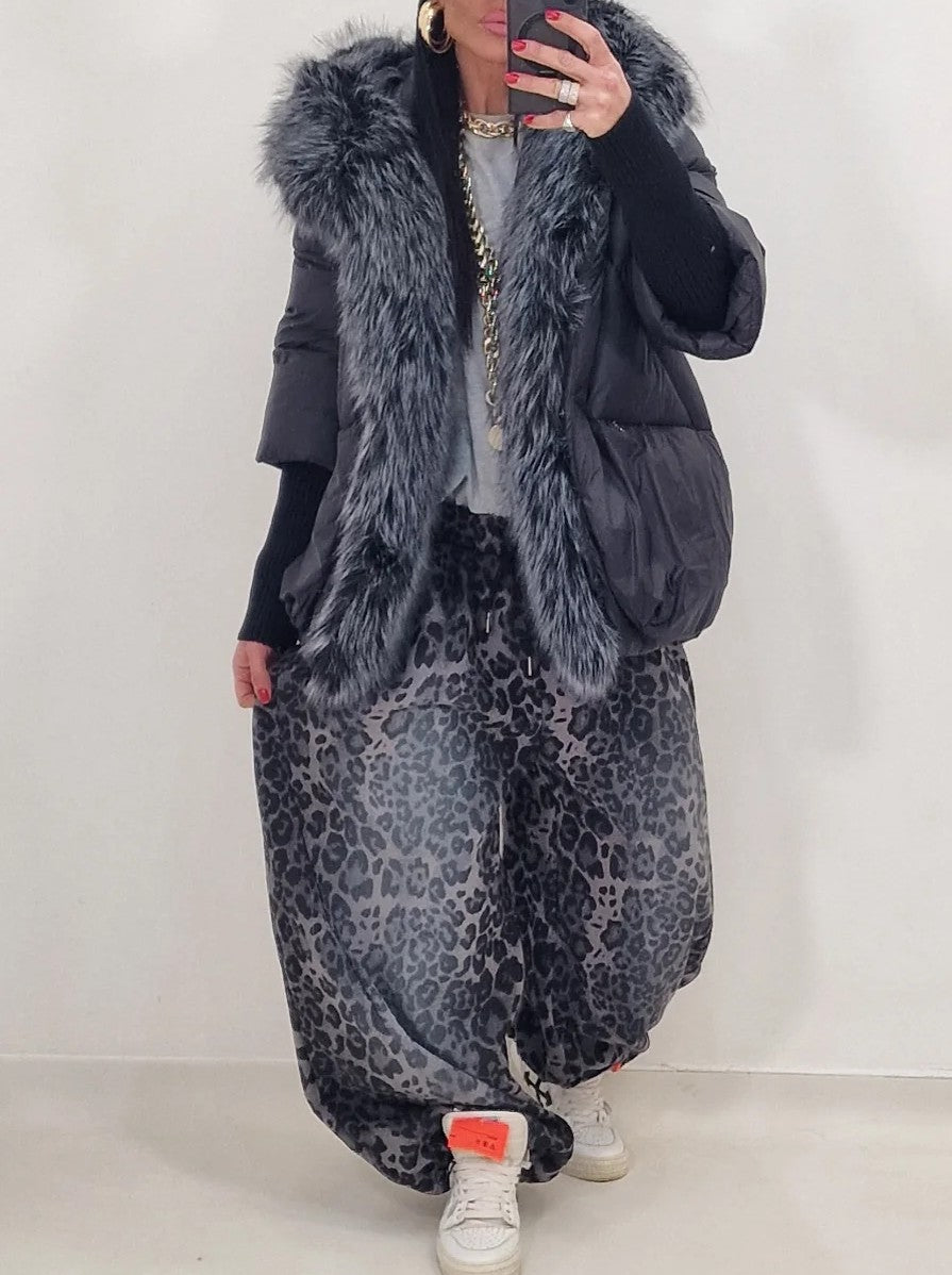 Hooded Fur Collar Ribbed Knit Multi-Layer Sleeve Jacket