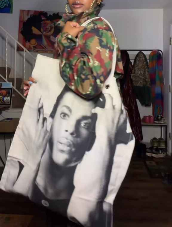 Extra-large canvas tote bag
