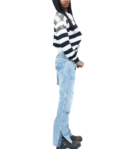 Low-rise loose distressed jeans