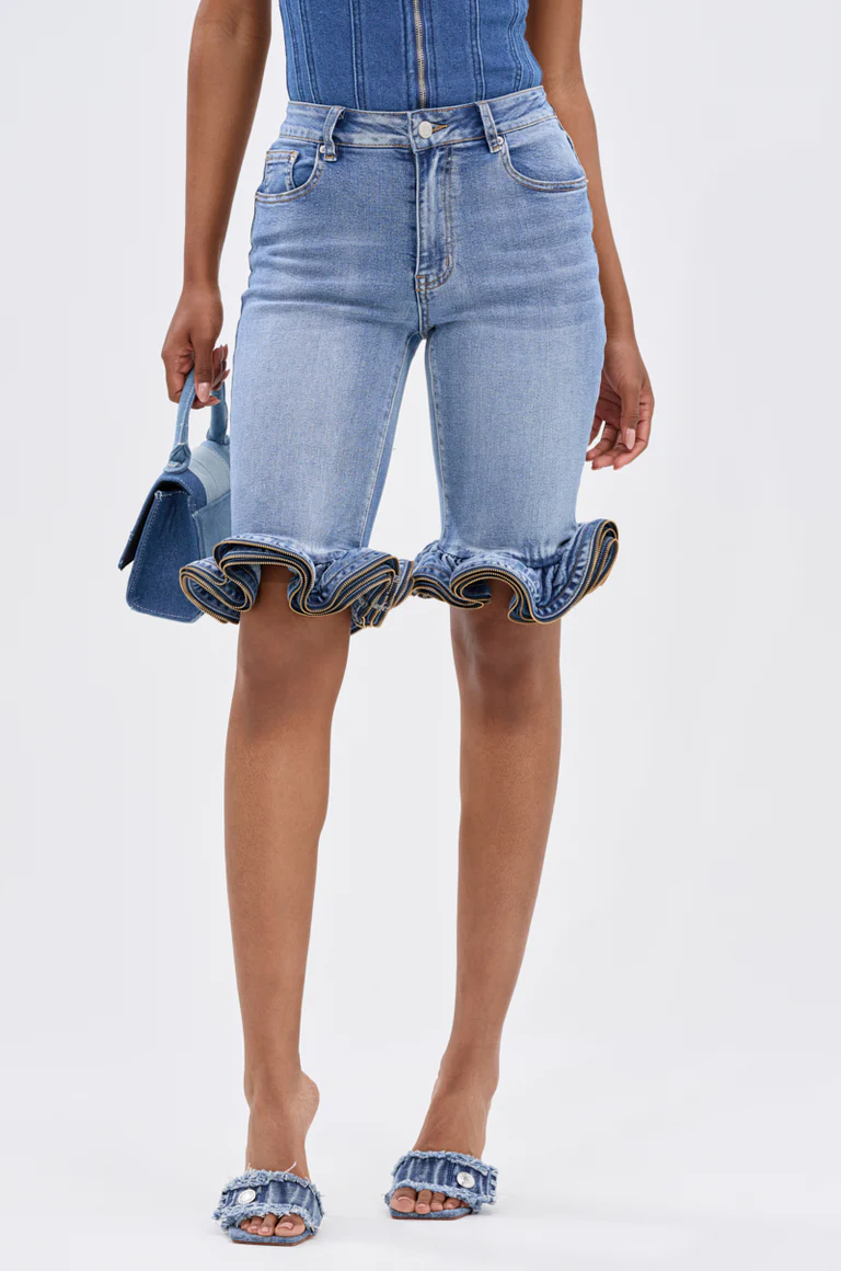 Denim Ruffled Zipper Short