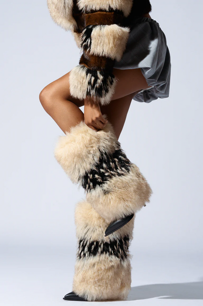 Black fur sandals