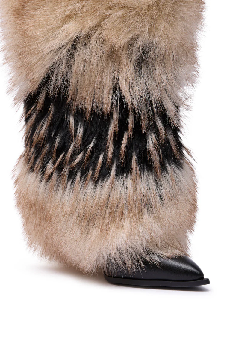 Black fur sandals
