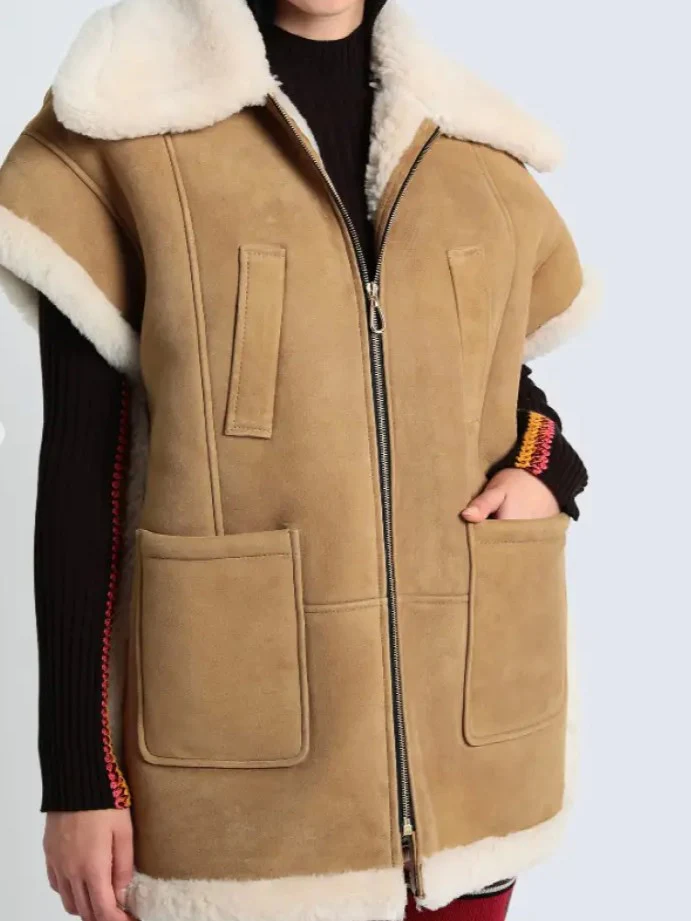 Lambskin Vest, Fur And Leather Integrated