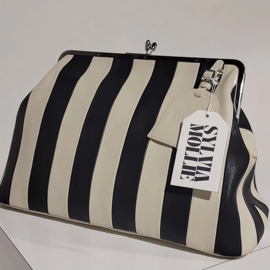 Embossed Premium Leather Kisslock Frame Bag