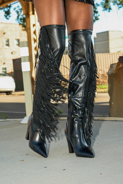 BLACK FRINGE CHUNKY BOOT