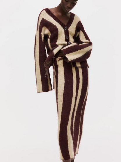 Contrast Color Coarse Stripe V-Neck Skirt Set