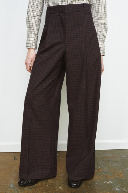 Plaid pleated pants