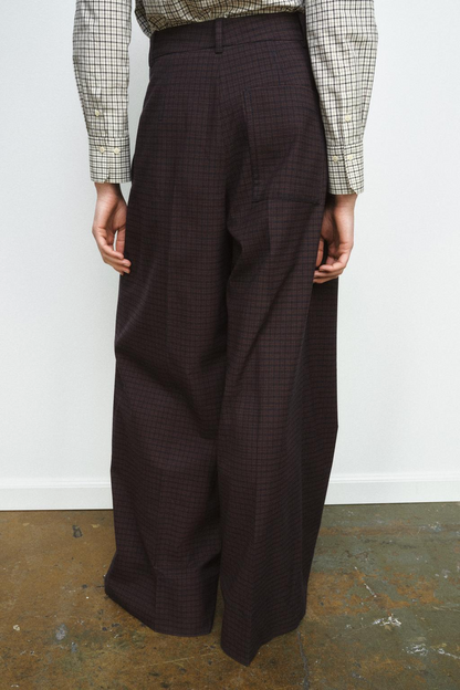 Plaid pleated pants