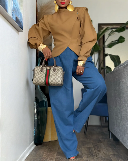 The Fitted Sculpted Jacket+Loose jeans