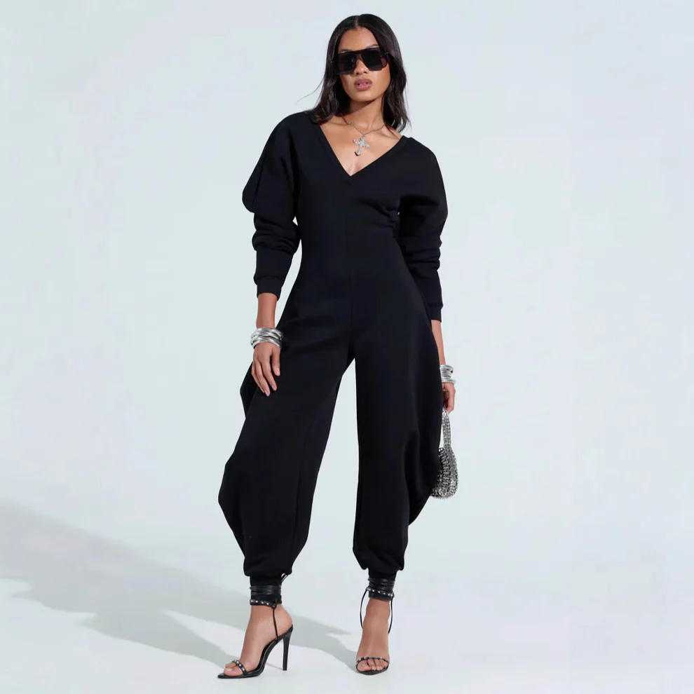 Flared jumpsuit with tight v-neck
