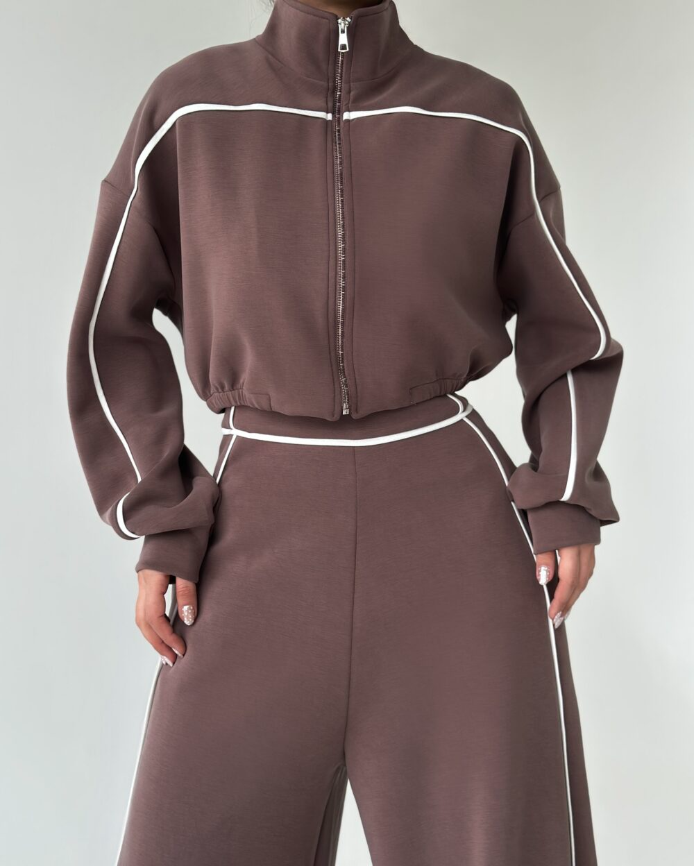 Casual Sports-Style Jumpsuit + Jacket Two-Piece Set