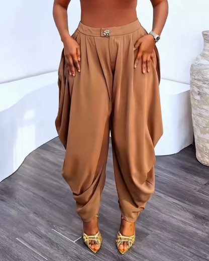 Pleated balloon pants
