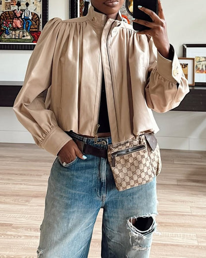 Front-buttoned pleated jacket