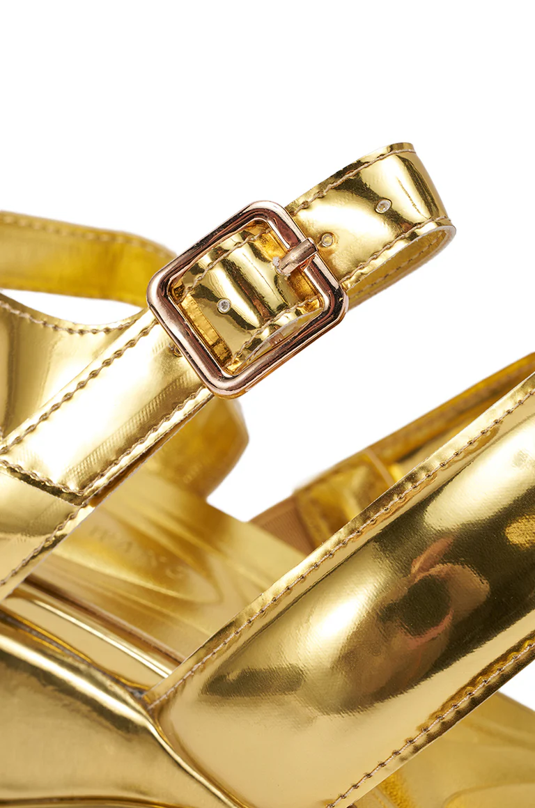 GOLD SANDAL