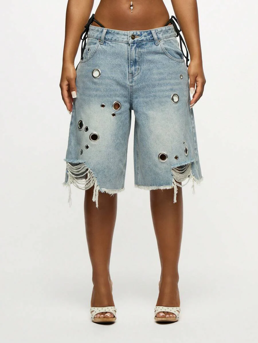 Openwork ring-shaped denim shorts