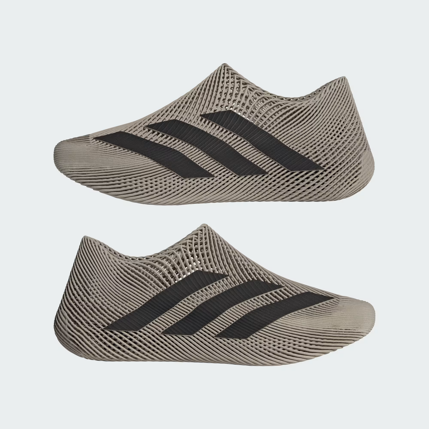 Breathable mesh sneakers