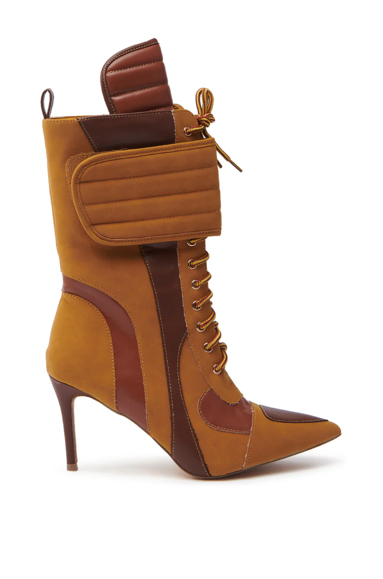 Contrast Color Design Faux Leather Pumps