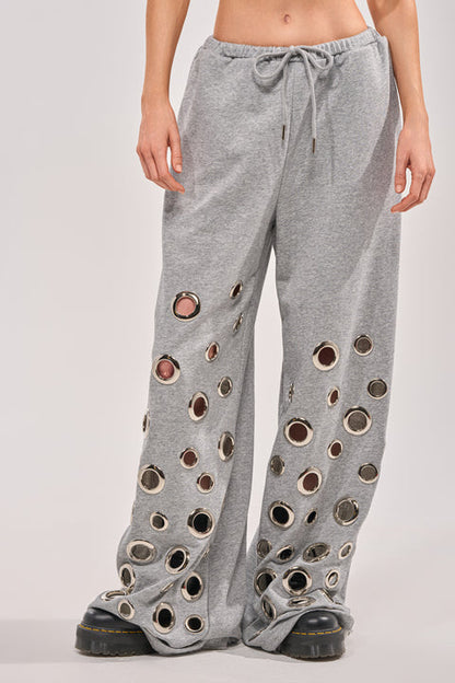 CHECK IT OUT GROMMET JOGGER SET
