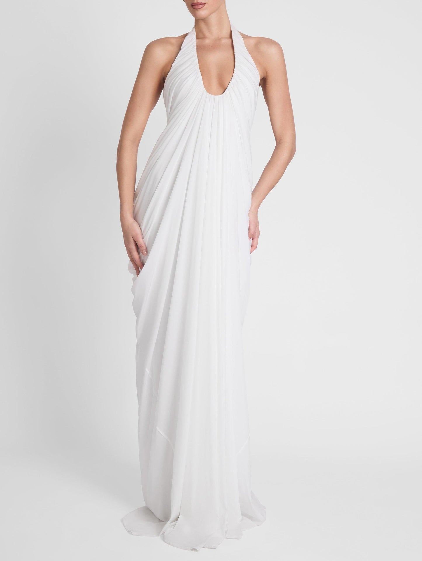 Pleated sleeveless maxi dress