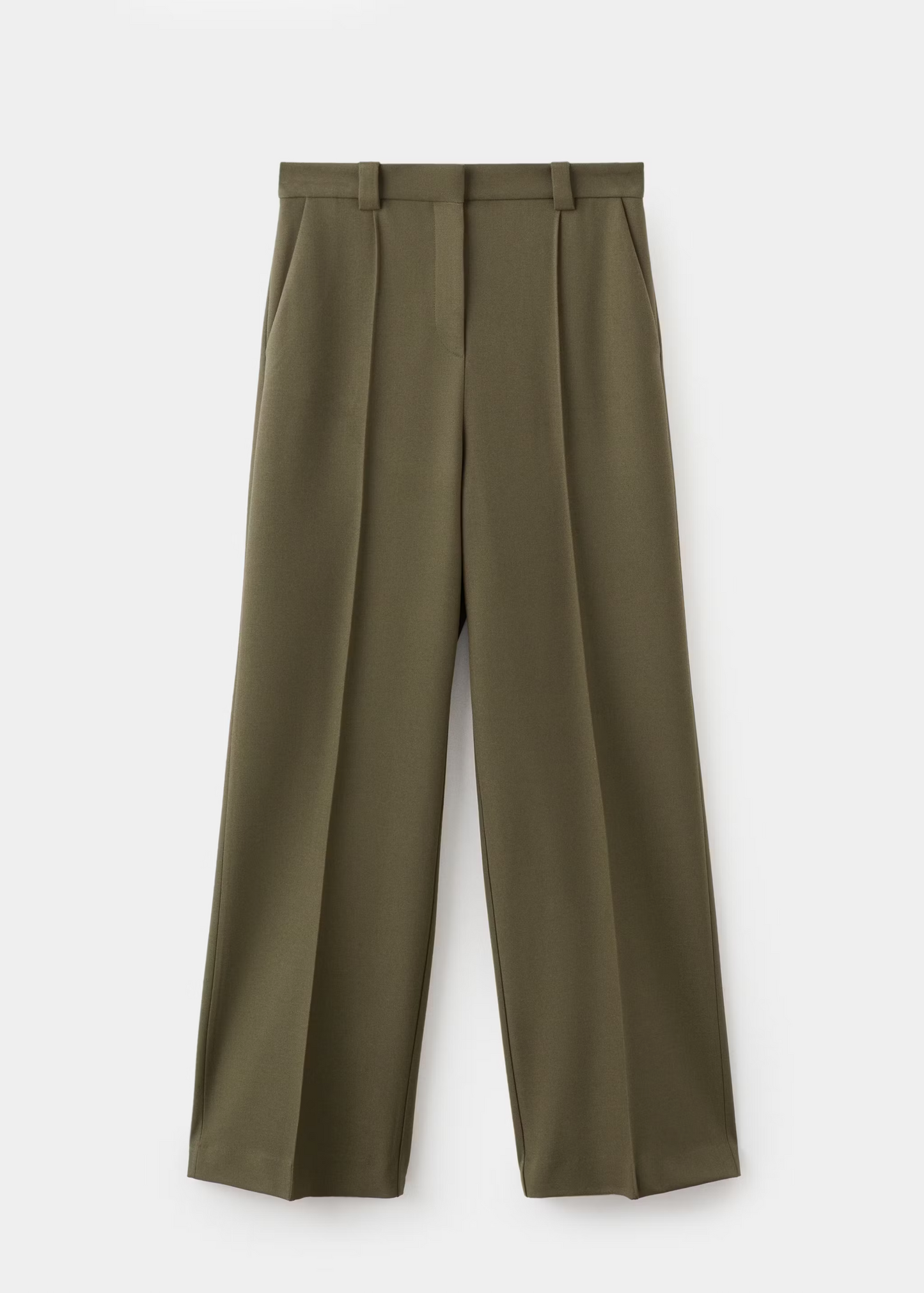 Pleated top + Straight mid-rise pants