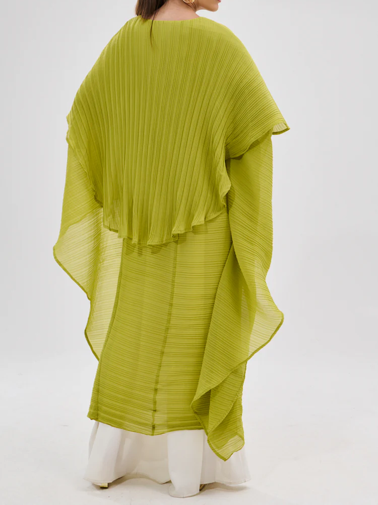 FLY AWAY WITH ME BLOUSE IN CHARTREUSE