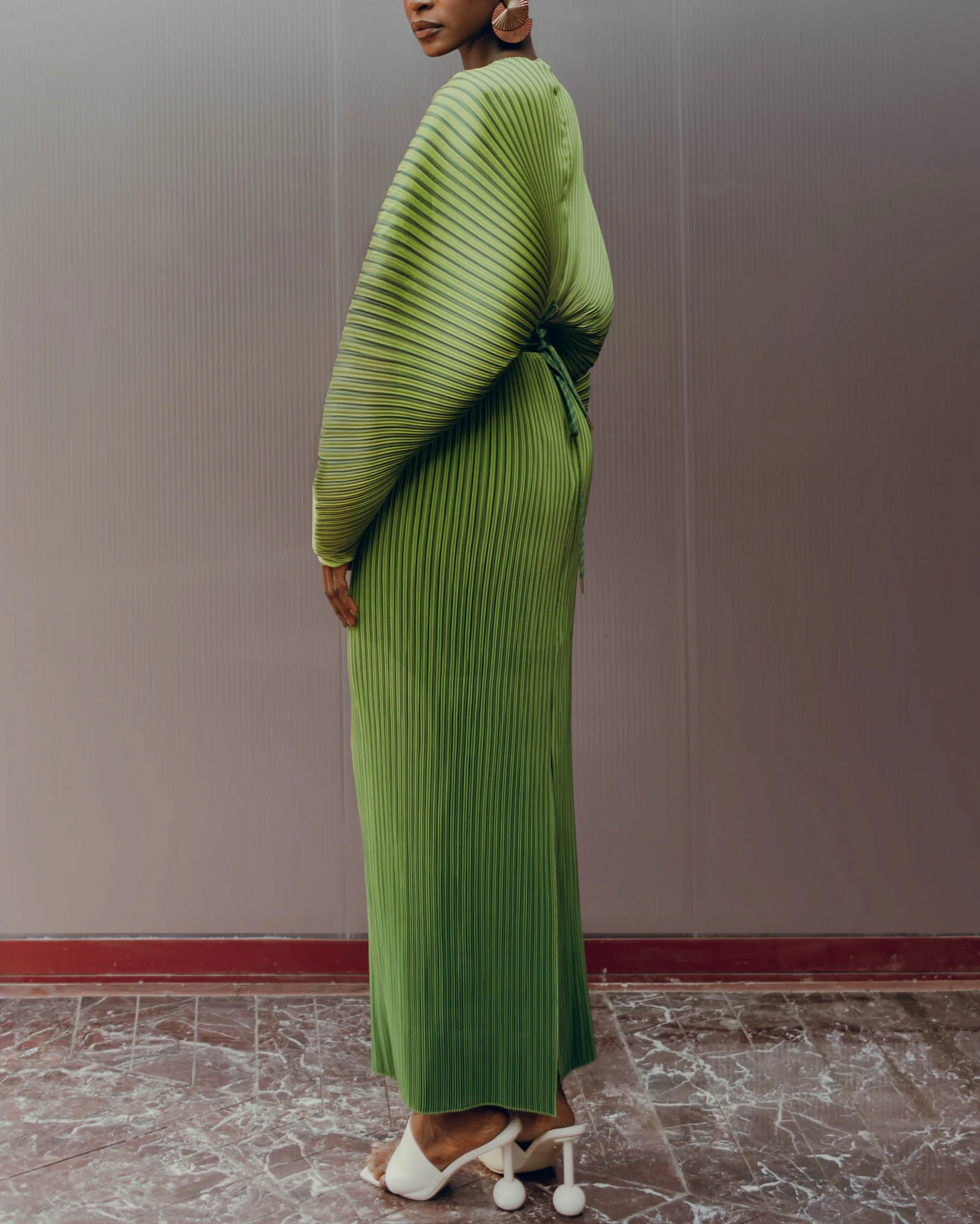 Asymmetrical Pleated Skirt Set