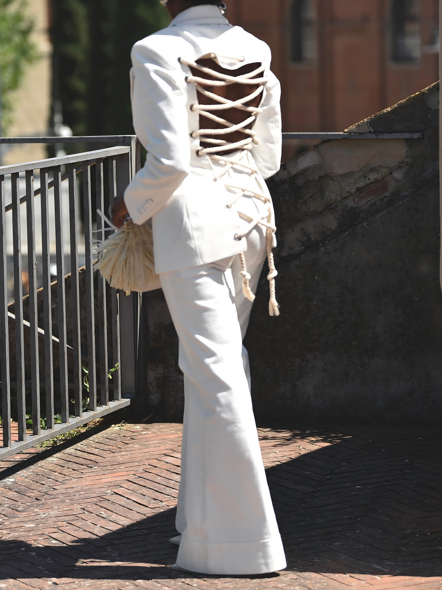 Cut-out back suit set