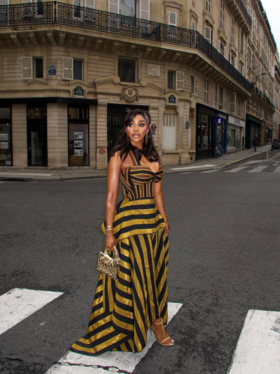 Irregular-Striped Set