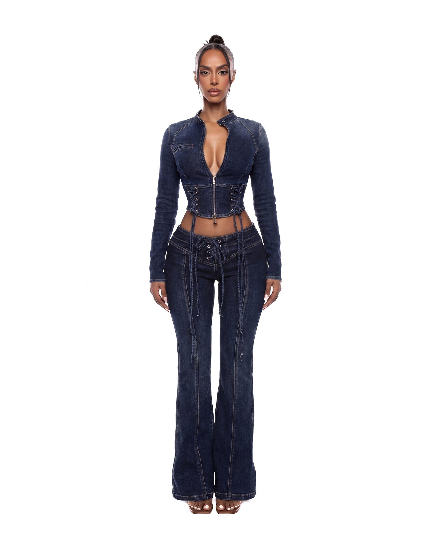 Form-fitting denim set