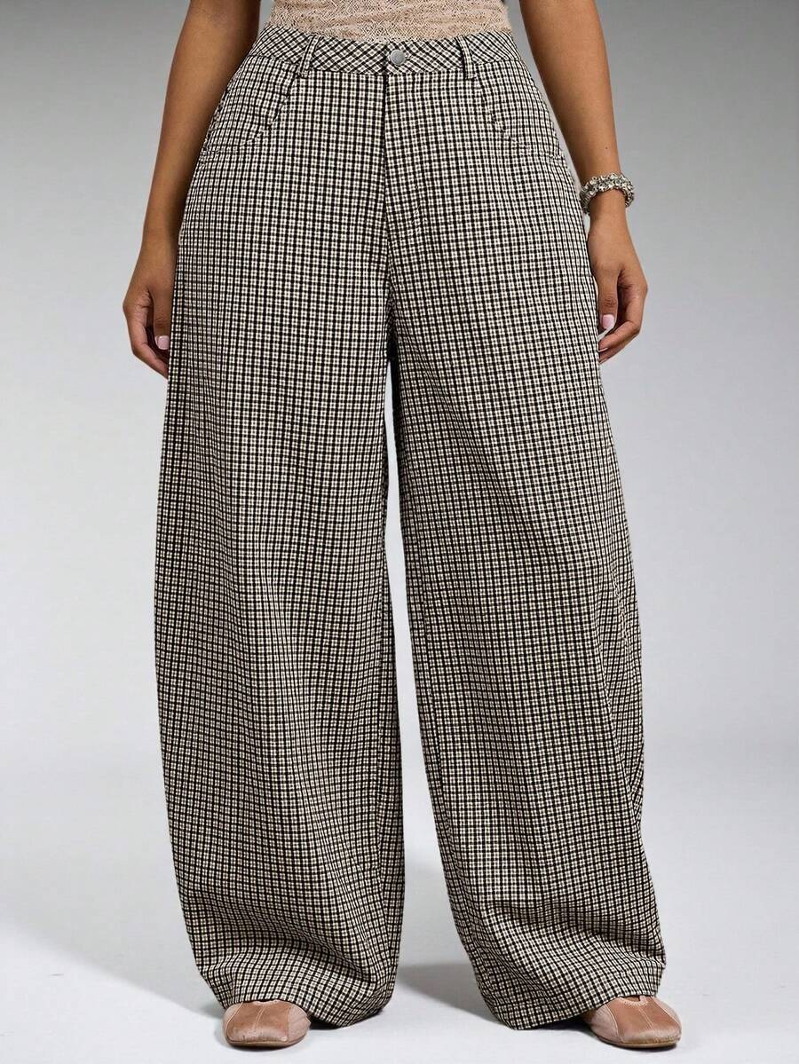 Gray Low Rise Baggy Barrell Fit Check Trousers
