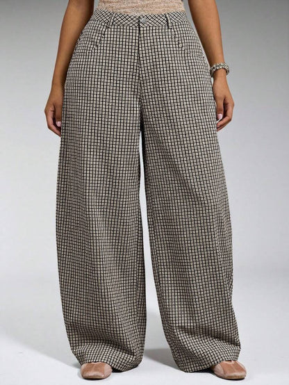 Gray Low Rise Baggy Barrell Fit Check Trousers
